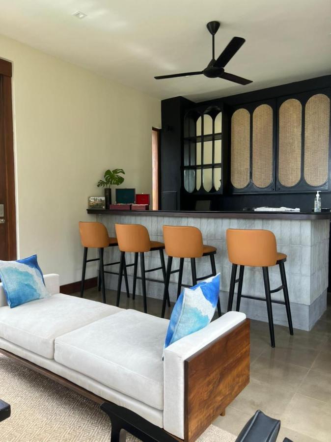 The Villa By Contemporary Ceylon Wadduwa Exterior photo