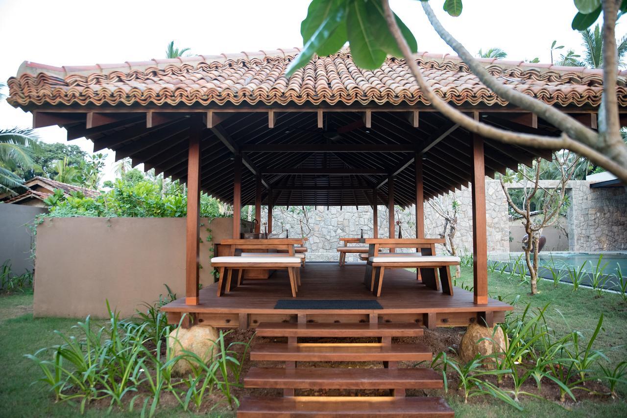 The Villa By Contemporary Ceylon Wadduwa Exterior photo
